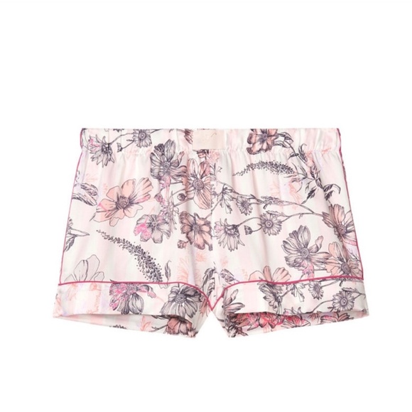 NEW Victorias Secret Silk Luxe Sleep Shorts size Small - Picture 16 of 17